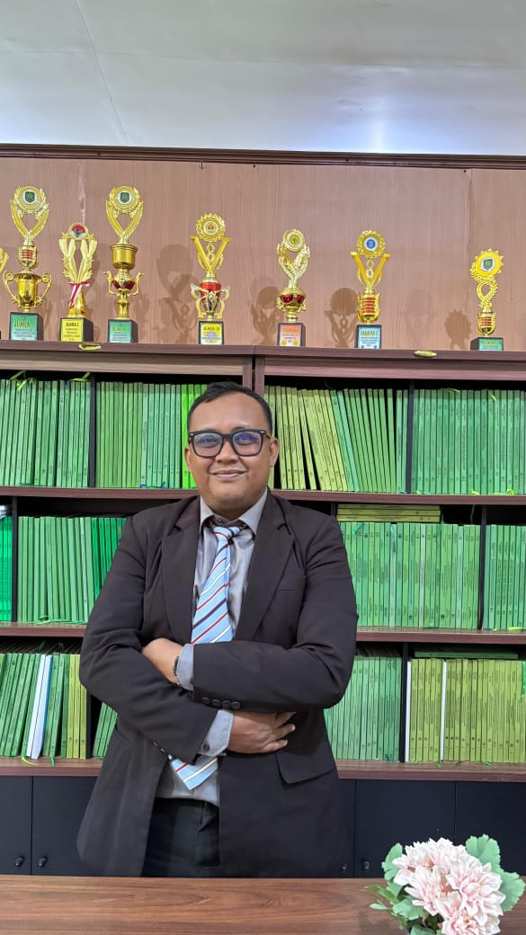 Hamdan Drian Adiwijaya, S.Hut., MP